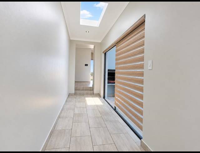 3 BEDROOM PROPERTY TO RENT IN RIVER CLUB